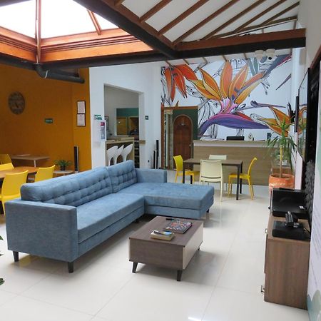 Albore Hostal Перейра Екстер'єр фото