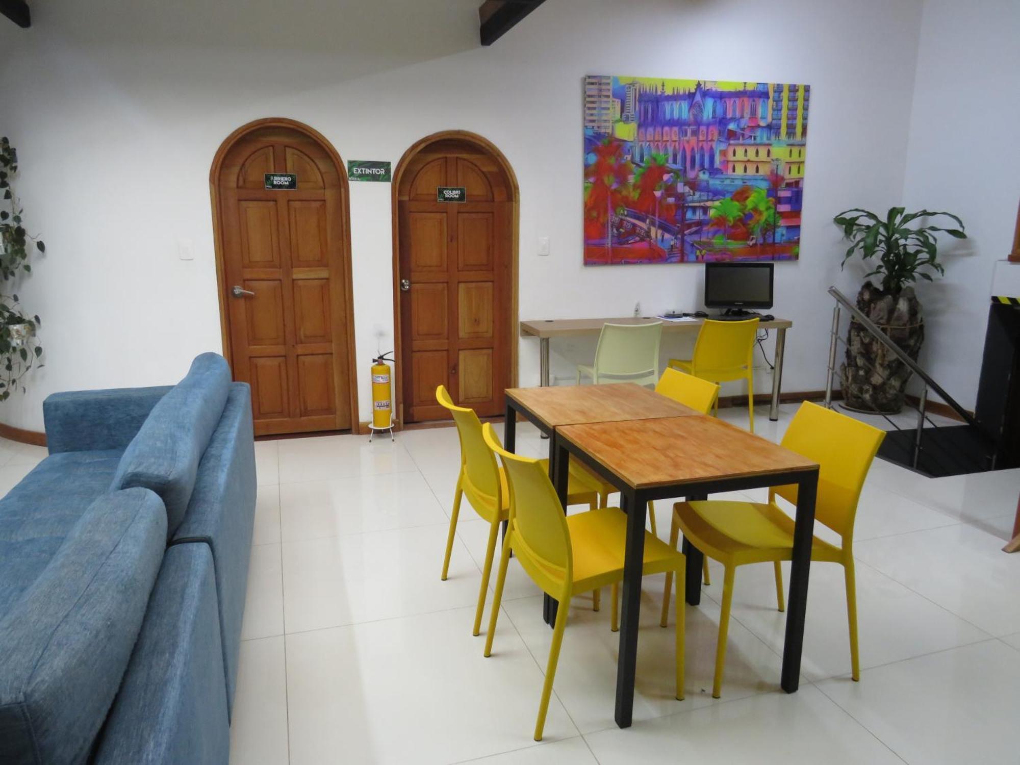 Albore Hostal Перейра Екстер'єр фото